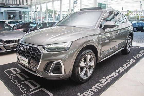 AUDI Q5 2.0 45 TFSI GASOLINA S-LINE QUATTRO S TRONIC